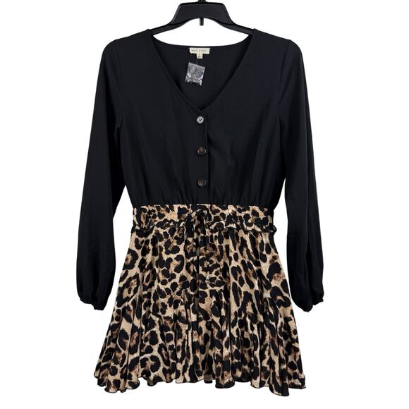Main Strip NWOT Mini Dress Large Long Sleeved Leopard Print Ruffle Skirt Animal - Picture 1 of 14